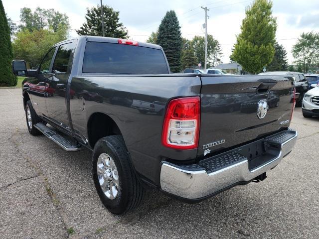 Photo of 2024 Granite Crystal Metallic Clearcoat RAM 2500