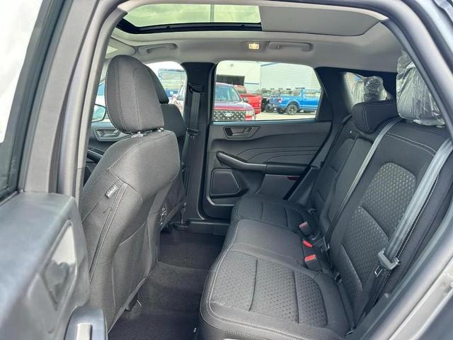 Photo of 2025 Carbonized Gray Metallic Ford Escape