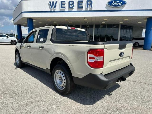 Photo of 2025 Desert Sand Ford Maverick