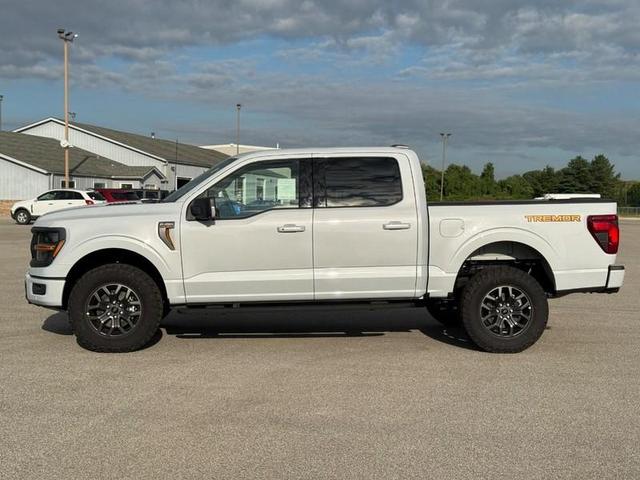 Photo of 2025 Space White Metallic Ford F-150
