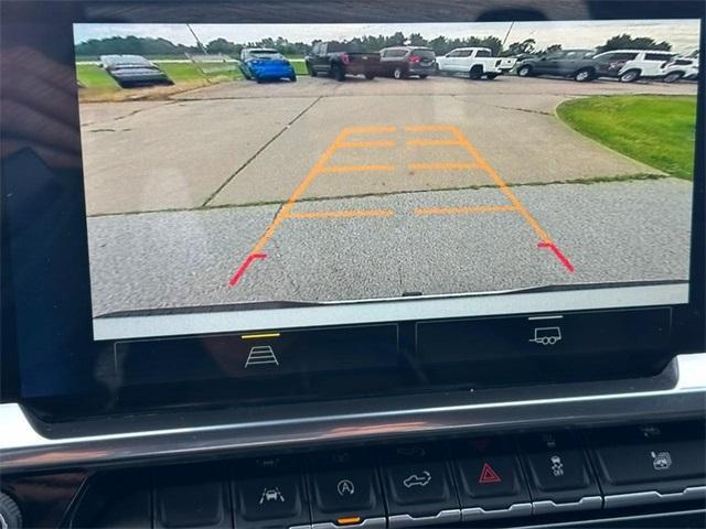 Photo of 2022 Summit White Chevrolet Silverado 1500