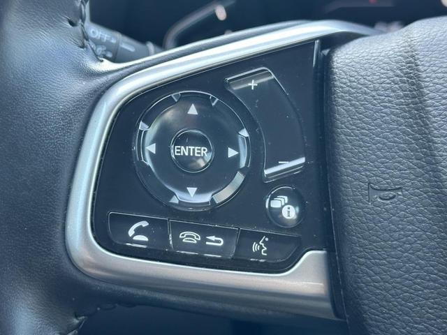 Photo of 2022 Platinum White Pearl Honda CR-V