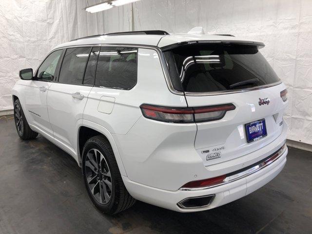 Photo of 2022 Bright White Clearcoat Jeep Grand Cherokee L