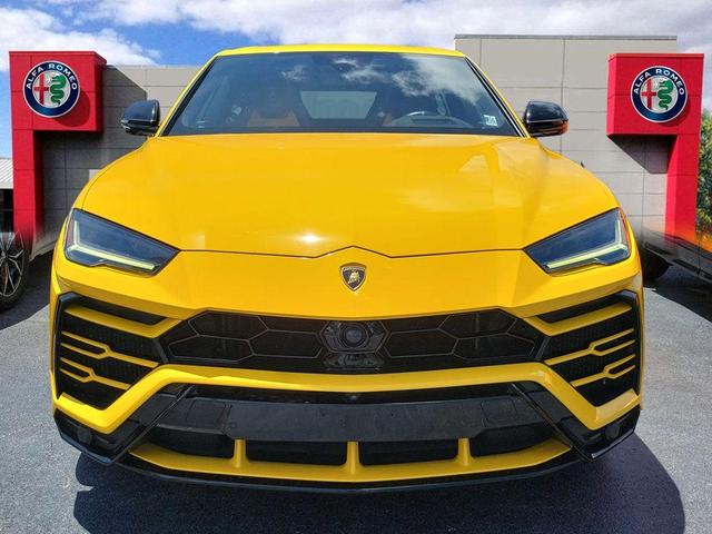 Photo of 2019 Gialllo Auge Lamborghini Urus