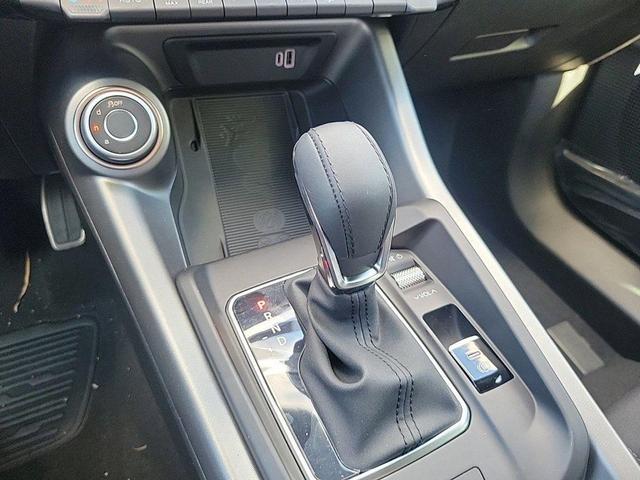 Photo of 2025 Rosso Alfa Romeo Tonale