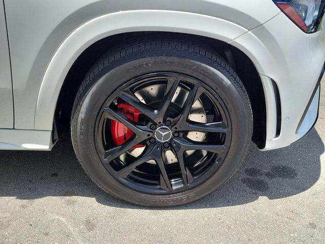 Photo of 2022 White Mercedes-Benz AMG GLE 53