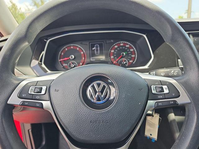 Photo of 2019 Tornado Red Volkswagen Jetta