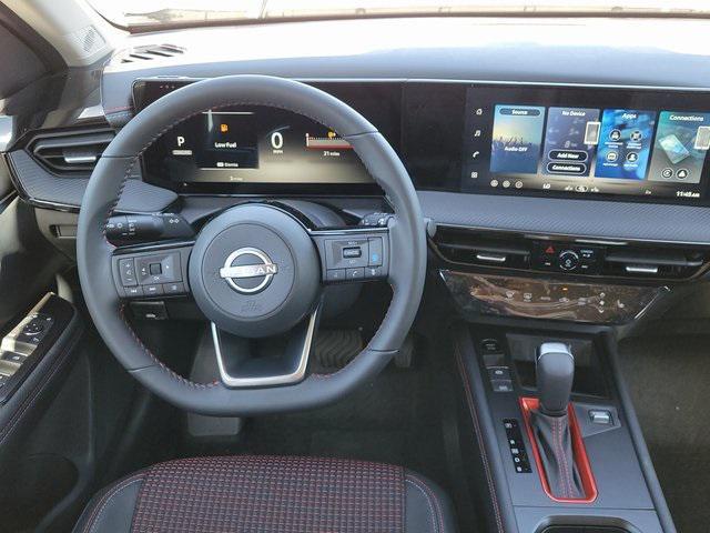 Photo of 2026 Super Black Nissan Kicks