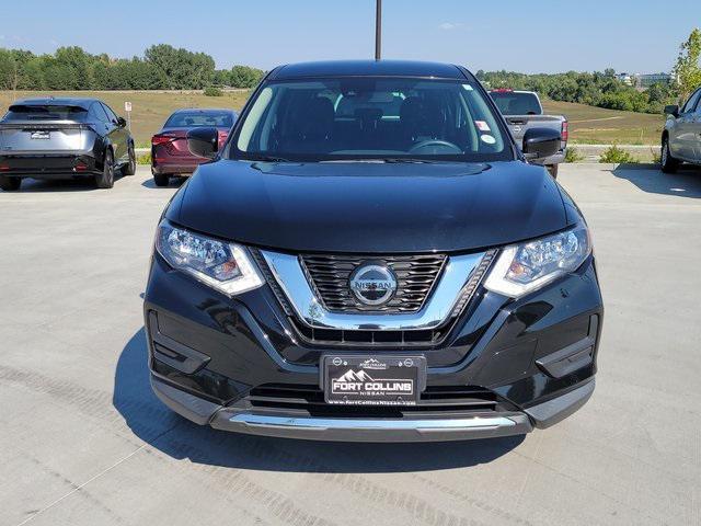 Photo of 2019 Magnetic Black Pearl Nissan Rogue