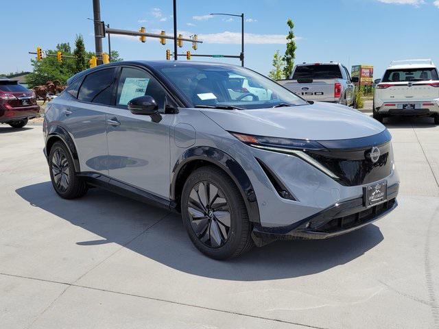 Photo of 2025 Boulder Gray Pearl/Black Diamond Pearl Nissan ARIYA