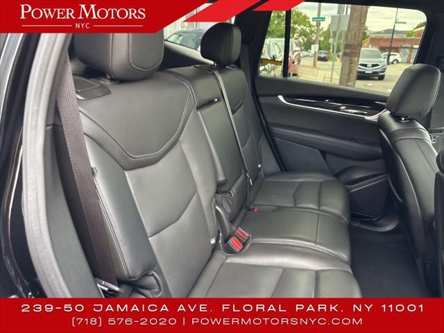 Photo of 2024 Stellar Black Metallic Cadillac XT6