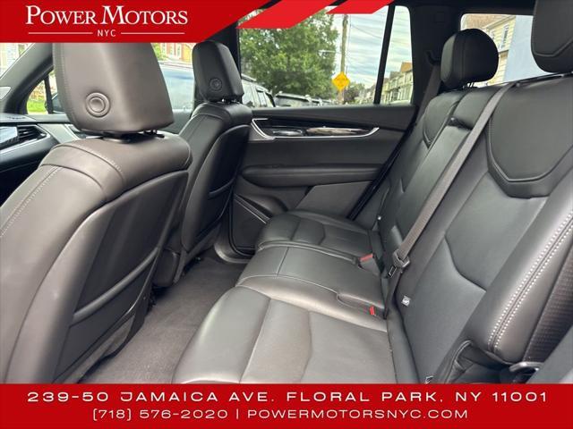Photo of 2024 Stellar Black Metallic Cadillac XT6