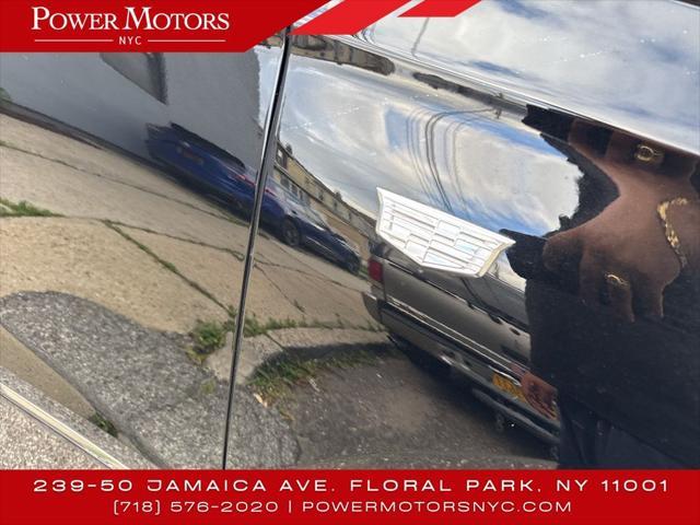 Photo of 2024 Stellar Black Metallic Cadillac XT6