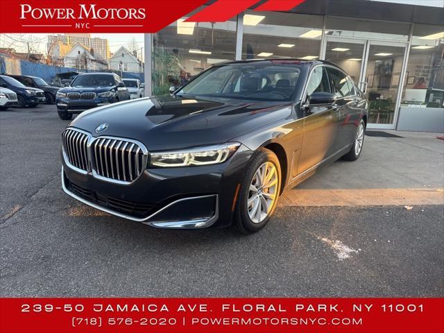 2022 BMW 740