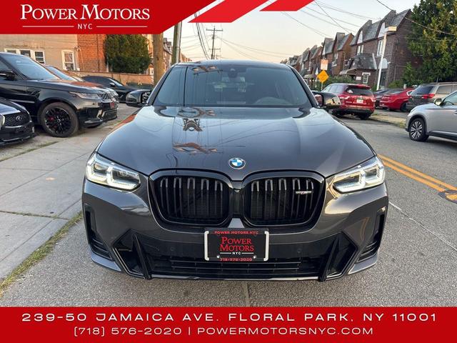 Photo of 2022 Gray BMW X4