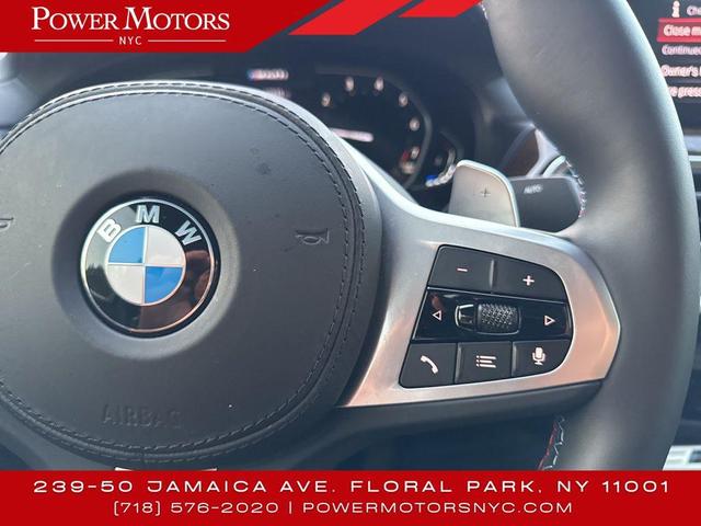 Photo of 2022 Gray BMW X4