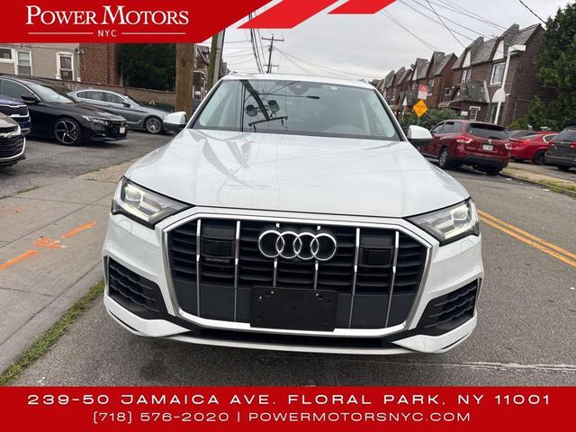 Photo of 2023 Mythos Black Metallic Audi Q7