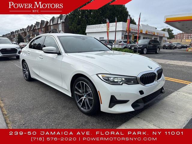 Photo of 2020 Alpine White BMW 330