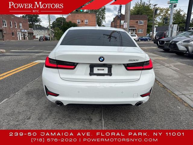 Photo of 2020 Alpine White BMW 330