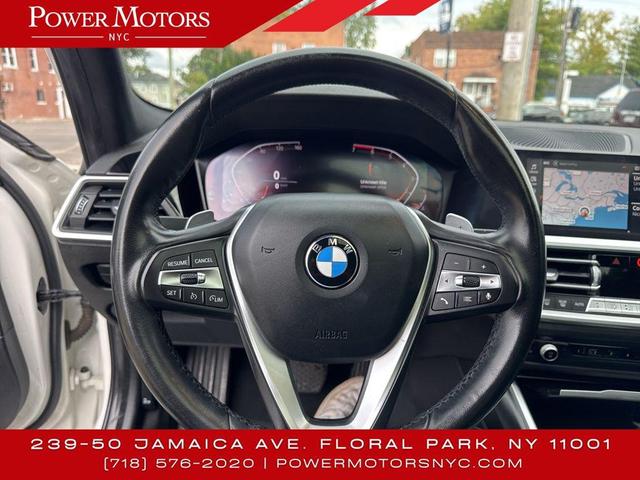 Photo of 2020 Alpine White BMW 330