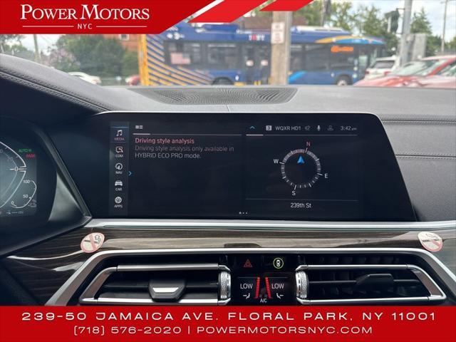 Photo of 2023 Phytonic Blue Metallic BMW X5 PHEV