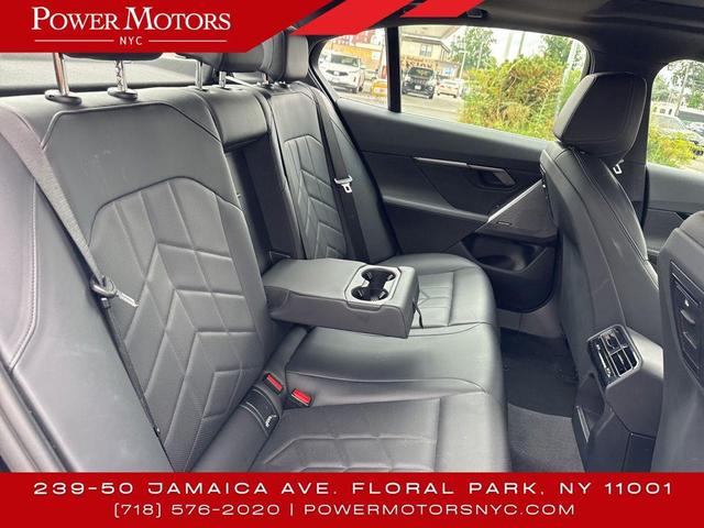 Photo of 2024 Black BMW 530