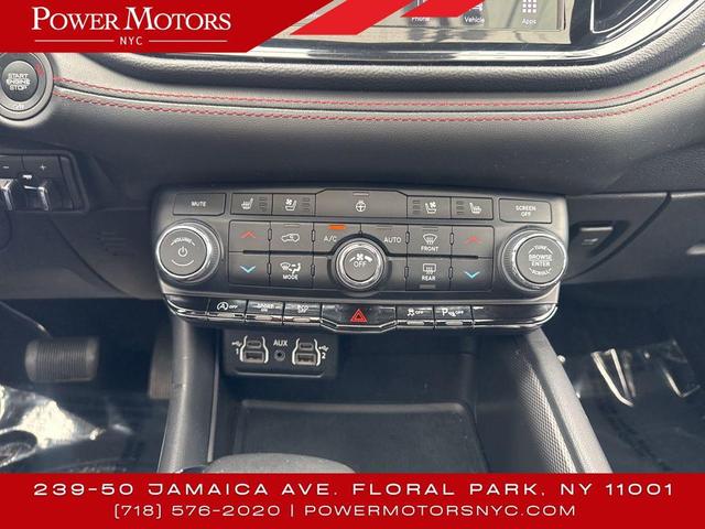 Photo of 2023 White Knuckle Clearcoat Dodge Durango