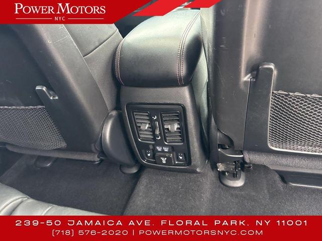 Photo of 2021 Destroyer Gray Clearcoat Dodge Durango