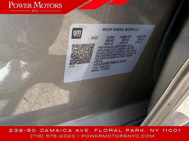 Photo of 2022 Mineral Gray Metallic Chevrolet Malibu