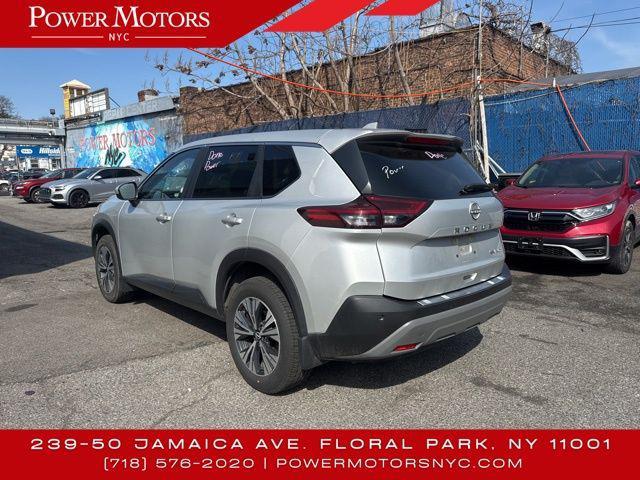 Photo of 2023 Brilliant Silver Metallic Nissan Rogue
