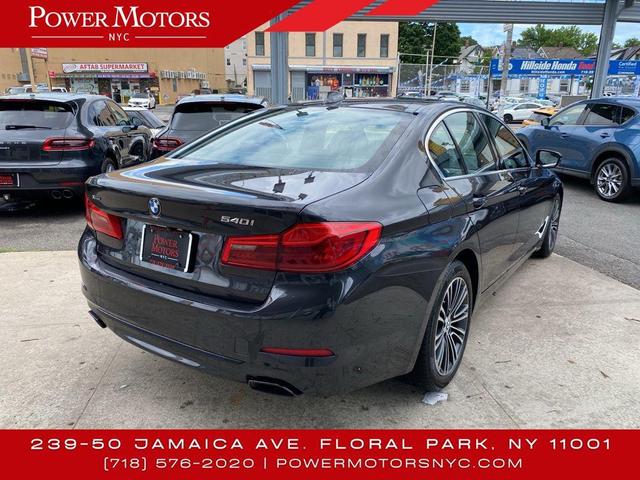 Photo of 2020 Dark Graphite Metallic BMW 540