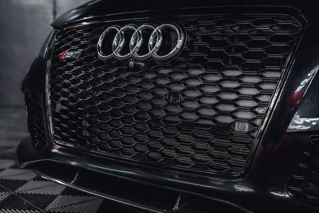 Photo of 2014 Black Audi RS 7