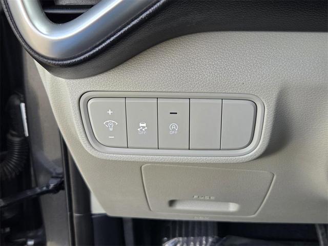 Photo of 2023 Gravity Gray Kia Soul