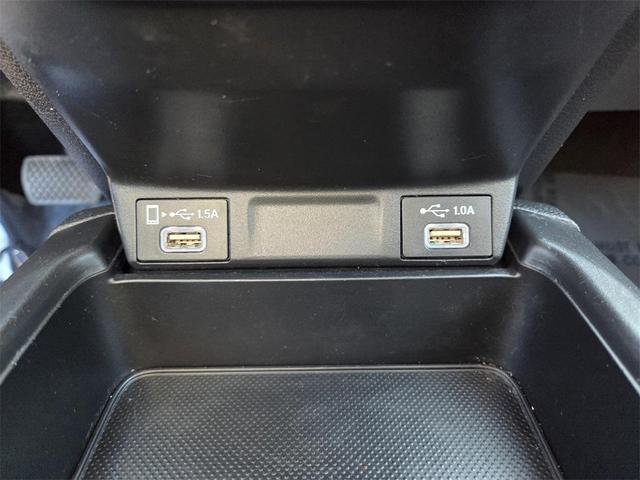 Photo of 2022 Crystal Black Pearl Honda CR-V