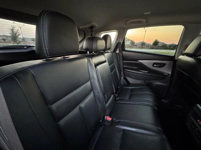 Photo of 2023 Deep Ocean Blue Pearl Nissan Murano