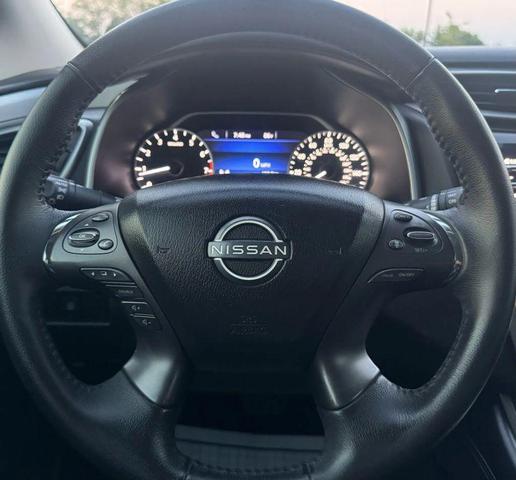 Photo of 2023 Deep Ocean Blue Pearl Nissan Murano