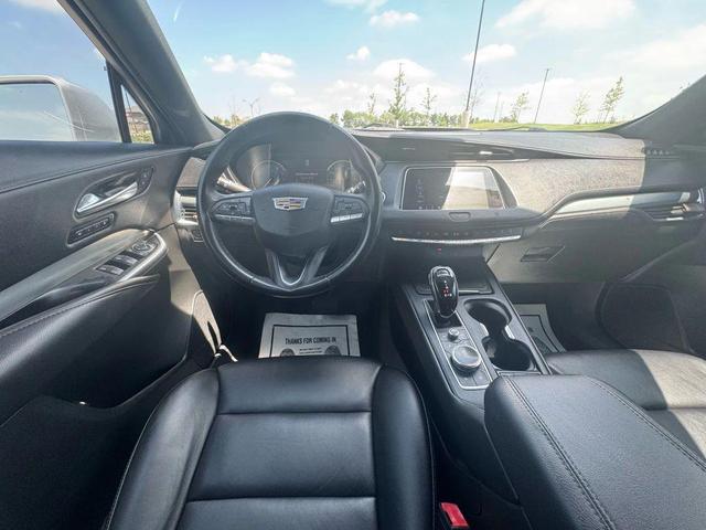 Photo of 2020 Silver Cadillac XT4
