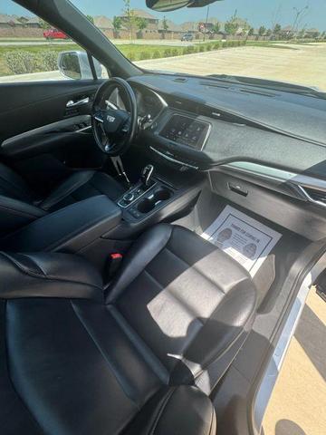 Photo of 2020 Silver Cadillac XT4