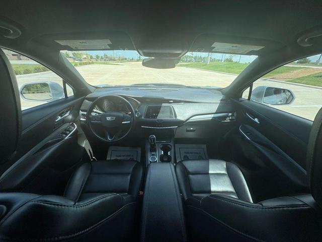 Photo of 2020 Silver Cadillac XT4