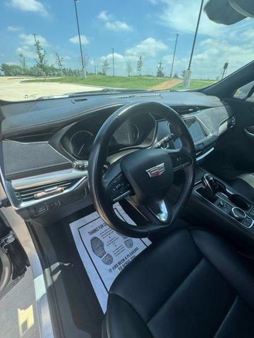 Photo of 2020 Silver Cadillac XT4