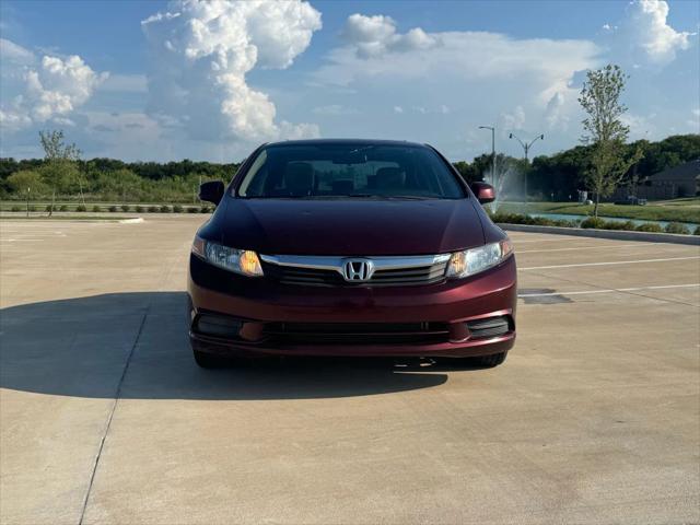 Photo of 2012 Maroon Honda Civic