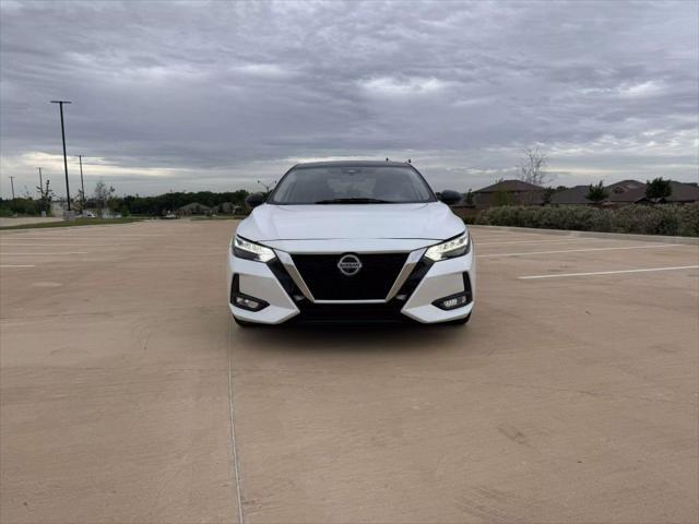 Photo of 2023 White Nissan Sentra