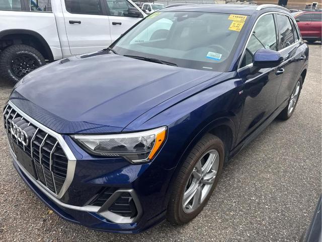 2022 Audi Q3