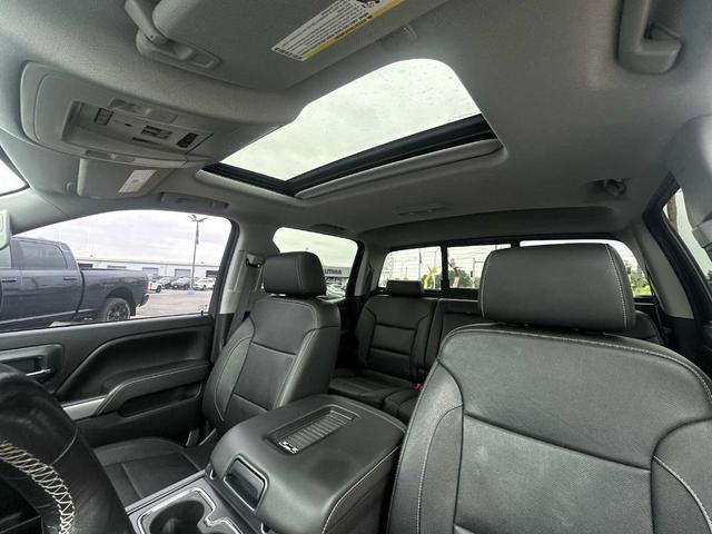 Photo of 2016 Iridescent Pearl Tricoat Chevrolet Silverado 1500