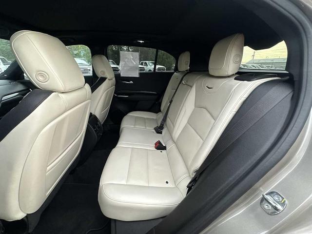 Photo of 2022 Latte Cadillac XT4
