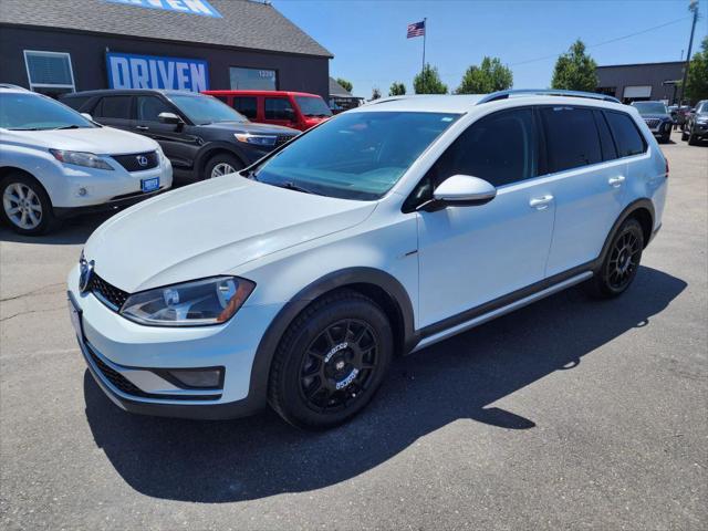 2017 Volkswagen Golf Alltrack