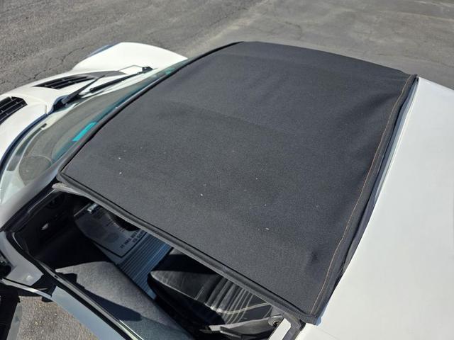 Photo of 2006 Aspen White Lotus Elise