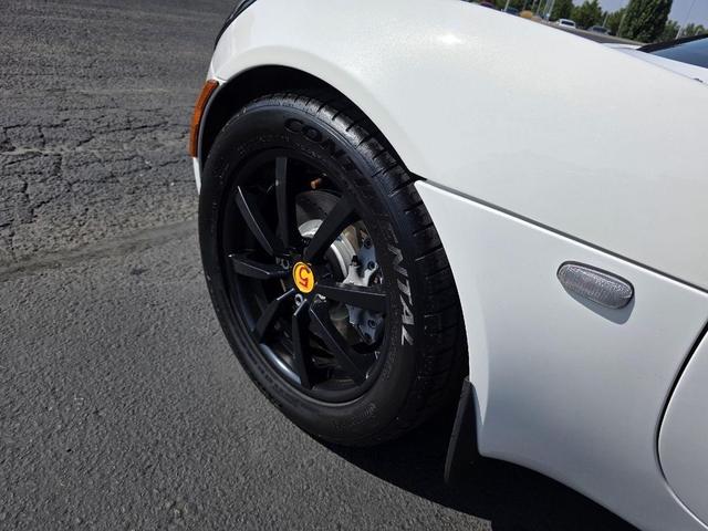 Photo of 2006 Aspen White Lotus Elise