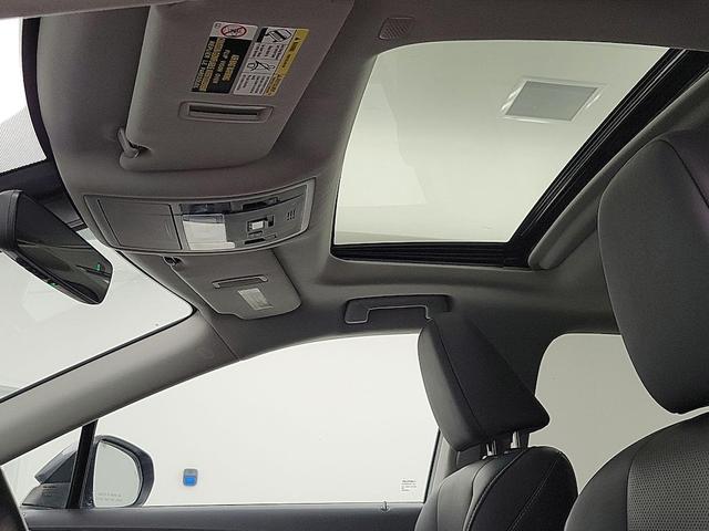 Photo of 2021 Gray Lexus RX 350