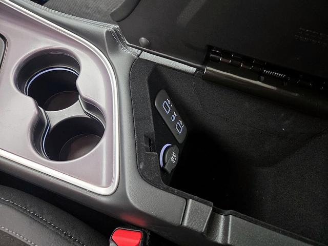 Photo of 2022 Red Dodge Challenger